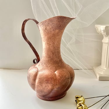 Vintage Copper Pitcher, Hammered, Ewer, Arts and Crafts Movement, Farm House, Country Home 