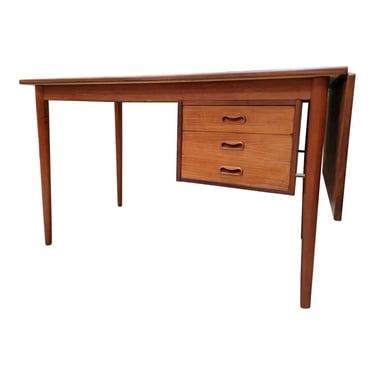 Teak Danish Modern Expanding Desk attributed to Arne Vodder 