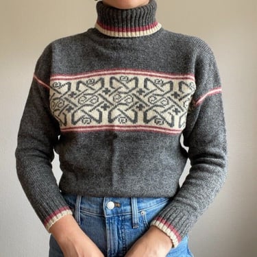 Vintage Womens Welsh 100% Wool Celtic Turtleneck Long Sleeve Sweater Sz S 