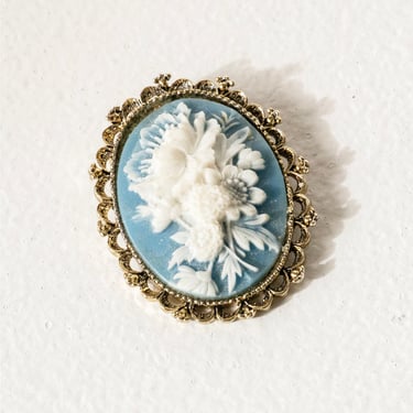 1960s Cameo Brooch Pendant Victorian Style 