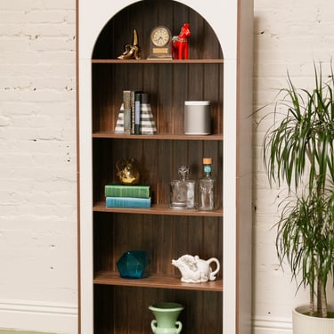 Elenor Shelf