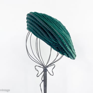 1950s Green Velvet Beret | 50s Forest Green Beret Hat | 