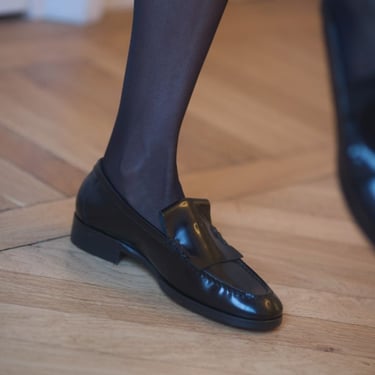 Anne Thomas Elizabeth Loafers - Black