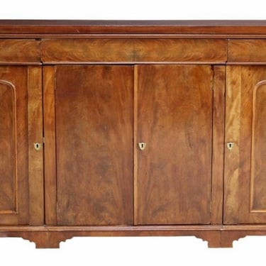 Wilkinson & Son Antique English Flame Mahogany Sideboard Buffet Signed W And C Wilkinson Mid-19th C. 