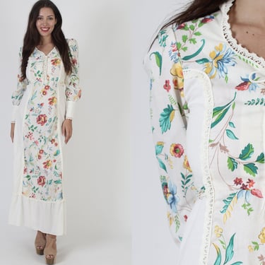 1970s Rustic Cottagecore Lace Up Dress, Vintage Garden Floral Corset Maxi, White Cotton Renaissance Fair Outfit 