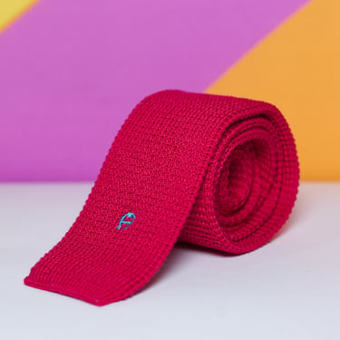 Vintage 1980s Etienne Aigner Red Knit Necktie 