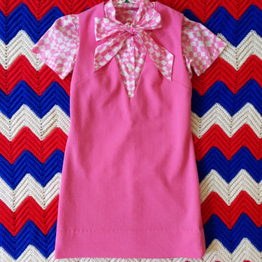 Pretty in Pink Vintage 60s 70s Bubblegum Pink Jumper Dress 