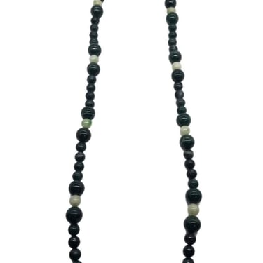 Vintage Nephrite Jade Beaded Necklace 