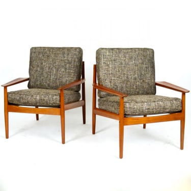 Pair of Arne Vodder Lounge Chairs