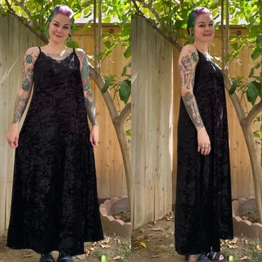 Vintage 1990’s Velvet and Lace Nightgown Retro 90s 