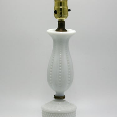 vintage Leviton milk glass lamp 