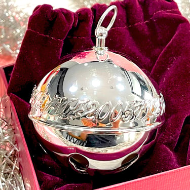 VINTAGE: 2004 Wallace Silver Plated Sleigh Bell Ornament in Box - 35th Anniversity 