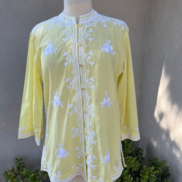 Vintage boho yellow white embroidered blouse top Sz M/L by Chuchi 