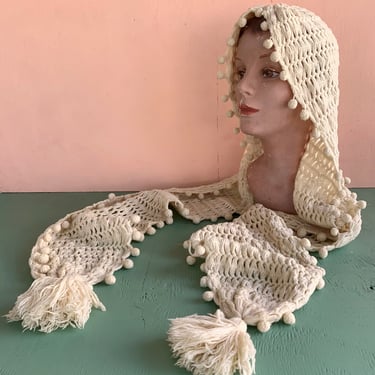 1930s Cream Wool Combination Hat and Scarf