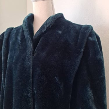 Vintage 1970's to 1980's Emerald Green Teddy Bear Long Faux Fur Coat L-XL Please check measurements listed 