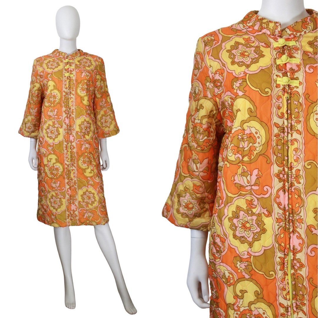 Late 1960s Orange & Yellow Quilted Robe - Vintage Quilted Bed ...