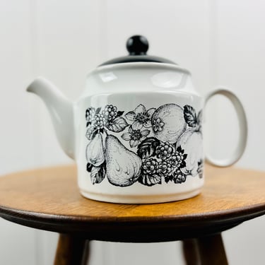 Vintage Sadler Teapot, 4+ cups, rare 1937-1950 black and white fruit pattern, mid century modern, English tea, made in England, gift 