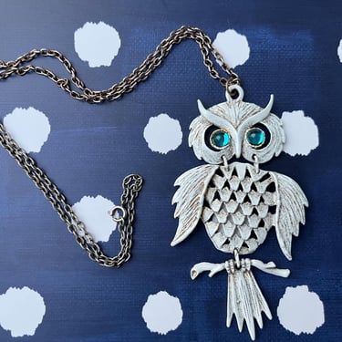 vintage owl necklace 1970s segmented jewel eye pendant and chain 