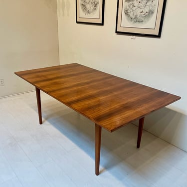 Rosewood Rectangular Dining Table with Leaves by George Nelson for Herman Miller. 