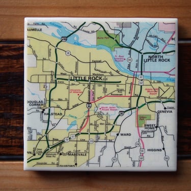 1983 Little Rock Arkansas Map Coaster. Little Rock Map Gift. Arkansas Coaster. University of Arkansas. Vintage Map. Arkansas Razorbacks Gift 