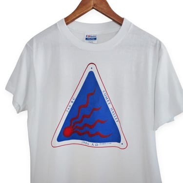 vintage t shirt / Halleys comet shirt / 1980s Halleys Comet 1986 astronomy space graphic t shirt Medium 