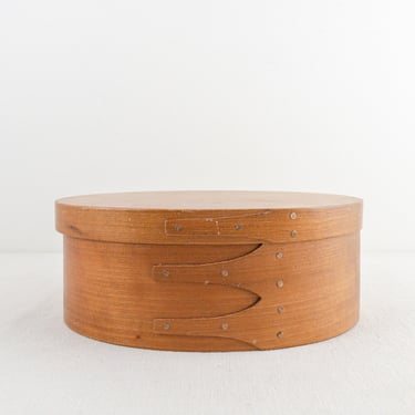 Vintage Shaker Style Box, Oval Wood Box with Lid, Decorative Storage Container, Made in Taiwan ROC 