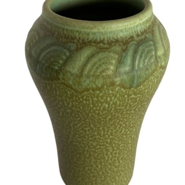 1915 Art Nouvea Rookwood Soft Porcelain Pottery #935E by William E. Hentschel 