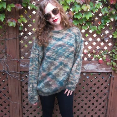 Vintage 80s Oversized Sweater Hand Knit Mohair Green Beige 