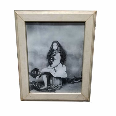 1885 Victorian Hula Preformer in Pa‘u Skirt Lithograph Print w/ frame 