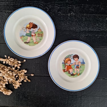 Set of 2 Vintage French Children's Plates Badonviller Demi-Porcelain 1923, "Bouderie" & "Oh! Les belles fleurs" Talking Plates 