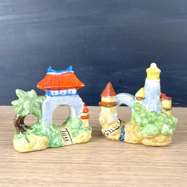 Occupied Japan lighthouse and pagoda figurine miniatures - 1940s vintage 