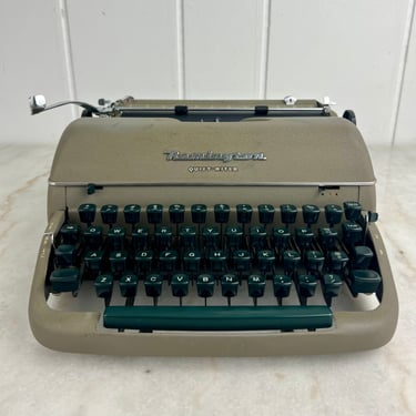 Vintage Remington Rand Typewriter, Quiet-Riter Manual With Case, 1950 Gunmetal Grey, Steel and Bakelite, Art Deco, tested, collectible, gift 