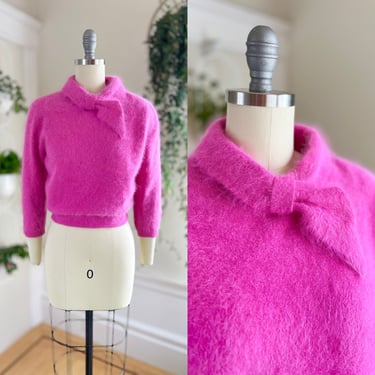 Vintage 1950s Sweater | 50s DARLENE Fuzzy Knit Angora Wool Hot Pink Bow Cropped Ultra-Soft Pullover Top (x-small/small) 