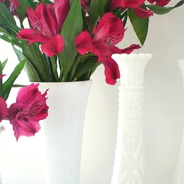 White milk glass vase collection, Vintage chic wedding decor Table centerpiece white flower bud vases,  DIY Floral Supplies 
