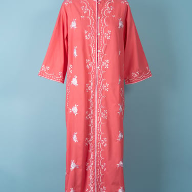 Gorgeous 1970s Caro of Honolulu Embroidered Coral Pink Kaftan with 3/4 Bell Sleeves 