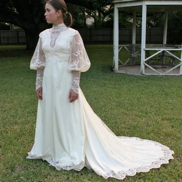 Promise Keeper - Circa 1970s - Puff Sleeve - Victorian Styling - by William Cahill - Estimated size 2/4 