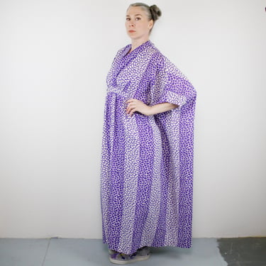 Vintage 60s / 70s Caftan Maxi Muumuu dress, Purple and White Abstract Animal / Giraffe Print 