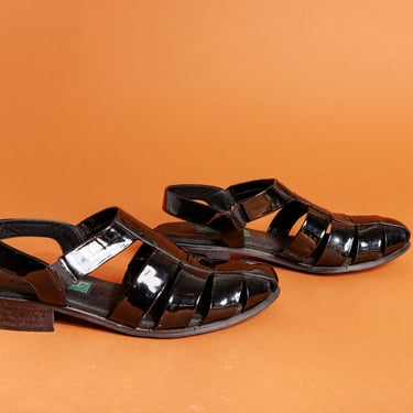 90s Black Patent Leather Sandals Vintage Pointy Cross Strap Fisherman Sandal Shoes 