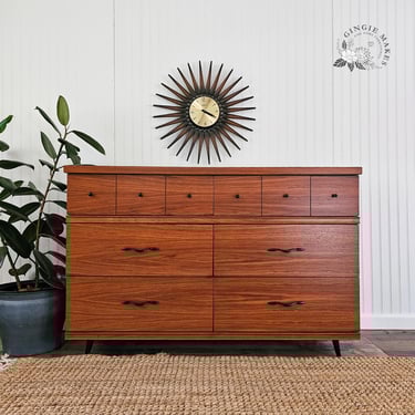 Mid Century Modern 6-Drawer Dresser – Professionally Restored, Please Read Full Listing for Shipping Info 