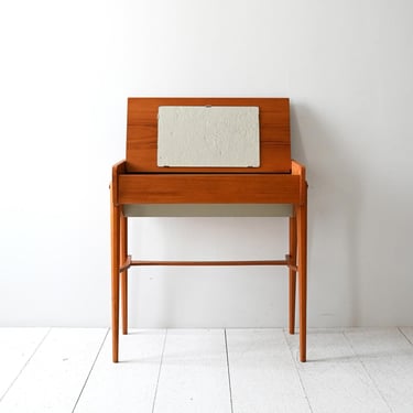 1960s Scandinavian Teak Vanity Table with Flip-Up Mirror – Mid-Century Dressing Table with Storage 