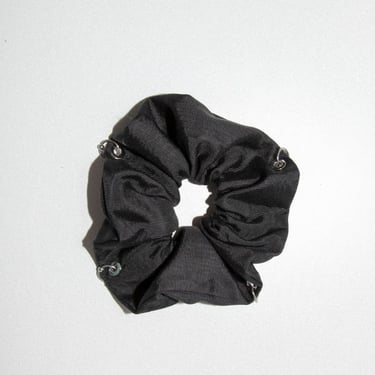 KkCo Pierced Scrunchie - Onyx