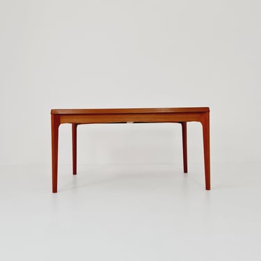 Danish Henning Kjaernulf rectangular teak table with two extension leaves, Denmark 1960s 