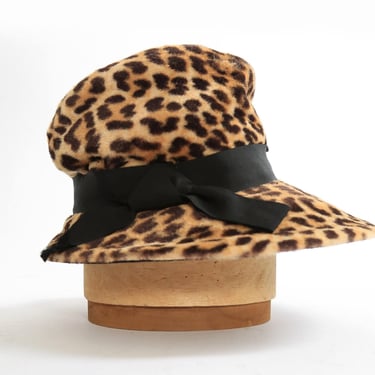 Vintage 1960s faux fur leopard print hat 