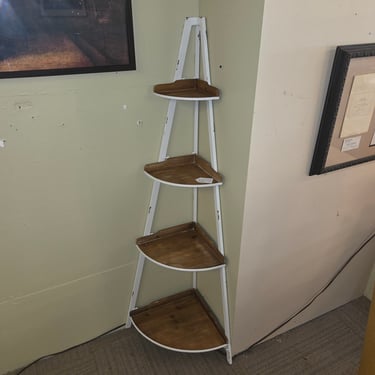 White Metal &#038; Wood Corner Shelf