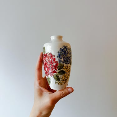Bamboo Brush Hydrangea Vase // handmade ceramic pottery 