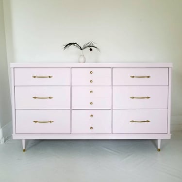 Sold. ##Mid century modern dresser credenza, vintage dresser painted Blush pink, 9 drawer  dresser, millennial pink, palm regency, #Kylie 