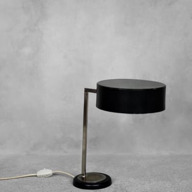 Vintage Mid-Century German Modern Minimalist Black Metal Desk Lamp, 1960s 