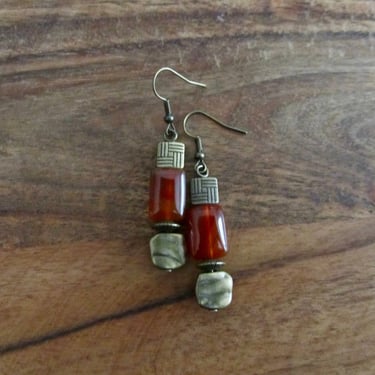 Orange agate and bronze earrings 