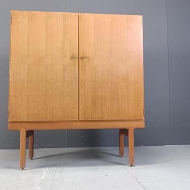 Vintage cabinet by Jos De Mey for Vandenberghe Pauvers, 1960s - vintage cabinet - vintage design cabinet - side cabinet 