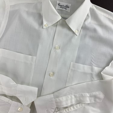 Vintage 1960's Dress Shirt - GAME and LAKE Original Label - Cotton Blend - Loop Collar - Men's Size Medium 